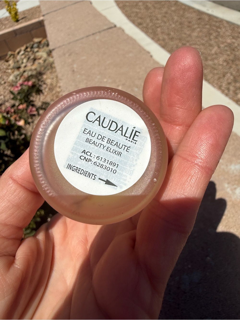 Caudalie Beauty Elixir Face Mist Limited Edition Floral Bottle Pre-Owned - Picture 3 of 5